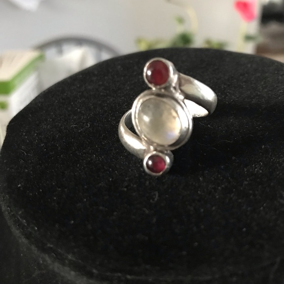 Jewelry - Moonstone Sterling Silver Ring Woman’s 7.5
